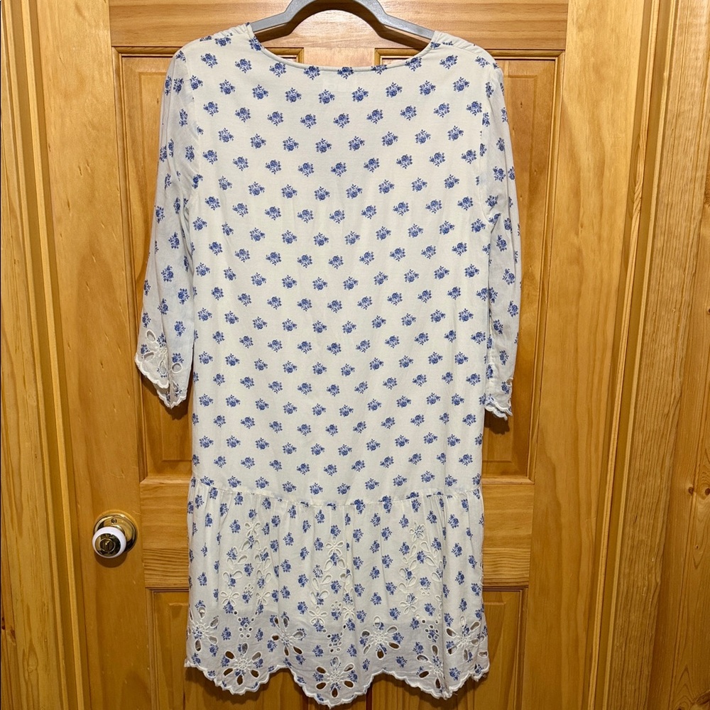 Anthropologie Meadow Rue Cream Dress & Blue Floral Print & Cut Outs Handkerchief - Picture 3 of 12